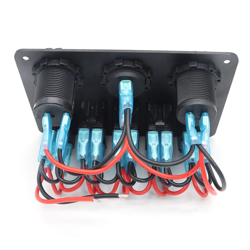 Painel de interruptores com tomada tipo C e carregador USB 12/24V - Verde image 3