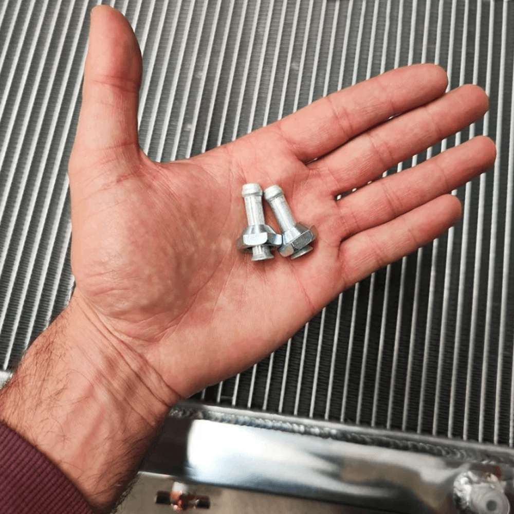 Radiador de alumínio de 3 vias Patrol GR Y61 TB45 e adaptações BMW image 4