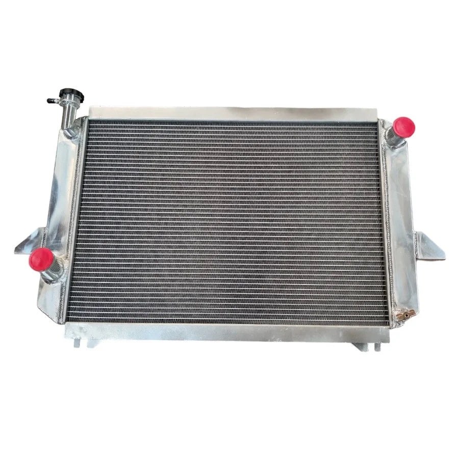 Radiador de alumínio de 3 vias Nissan Patrol 160 SD33 image 0