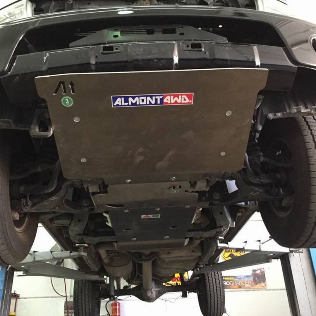 Proteção frontal para Nissan Navara - 8 mm