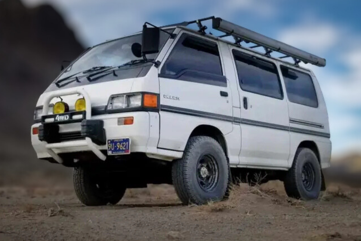 L300