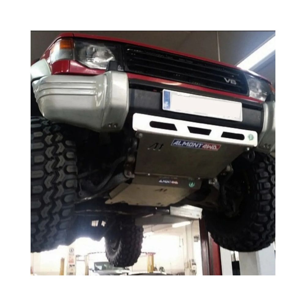 Proteção frontal para Mitsubishi V20-50 para para-choques original - 8 mm